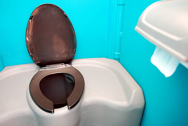 Portable Toilet Options We Offer in Kings Park West, VA